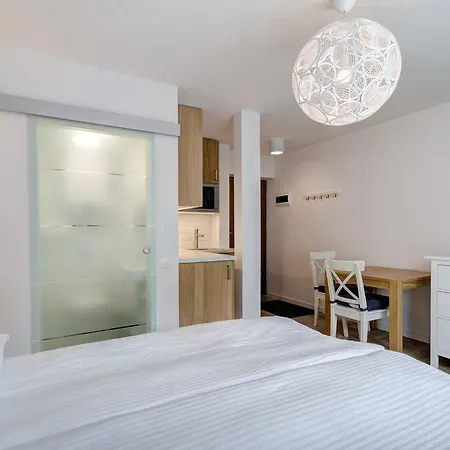 Apartment Dr - Five